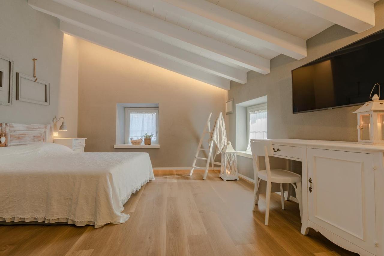 Il Cantuccio Sul Garda - Relais Di Charme Gasthof *